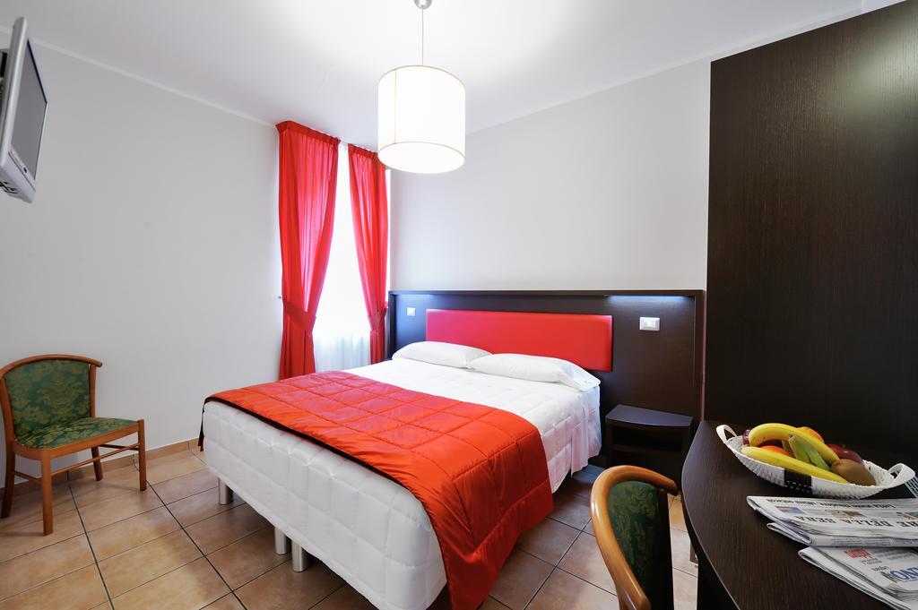 Hotel Al Corso Legnano Værelse billede
